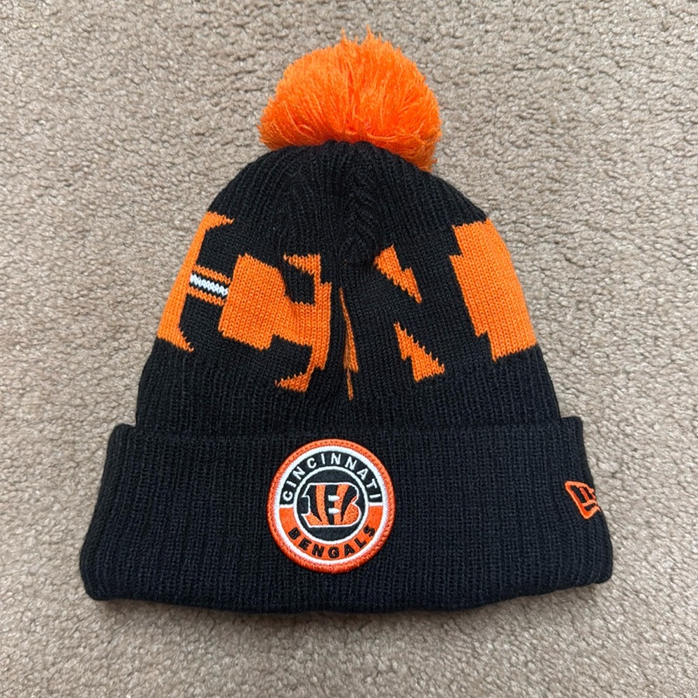 New Era Cincinnati Bengals knit hat. OSFA